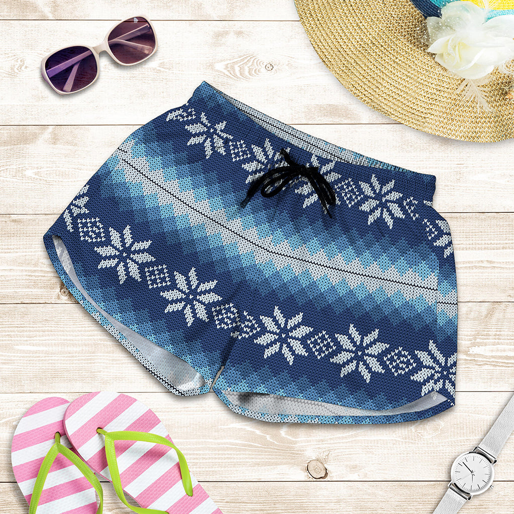 Snow Flower Knitted Pattern Print Women's Shorts