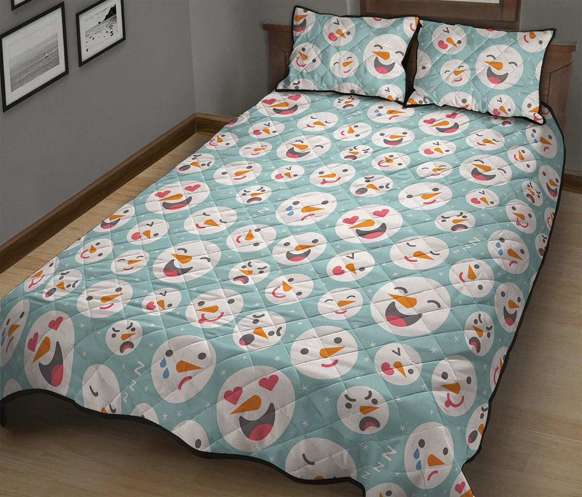 Snowman Emoji Pattern Print Quilt Bed Set