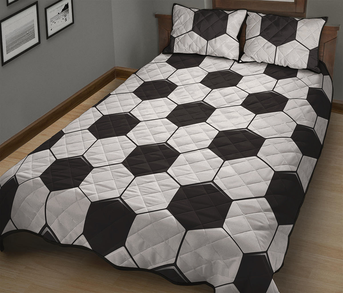 Soccer Ball Print Quilt Bed Set