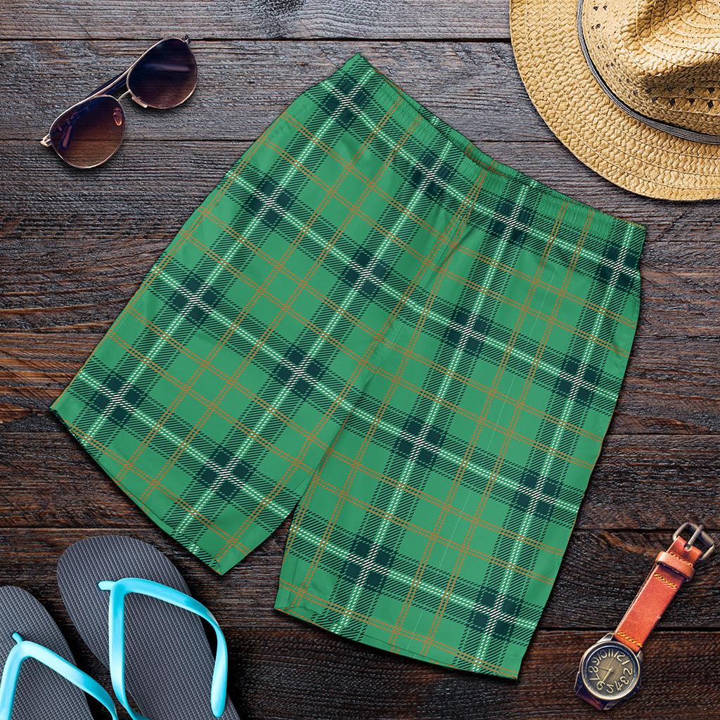 St. Patrick's Day Tartan Pattern Print Men's Shorts