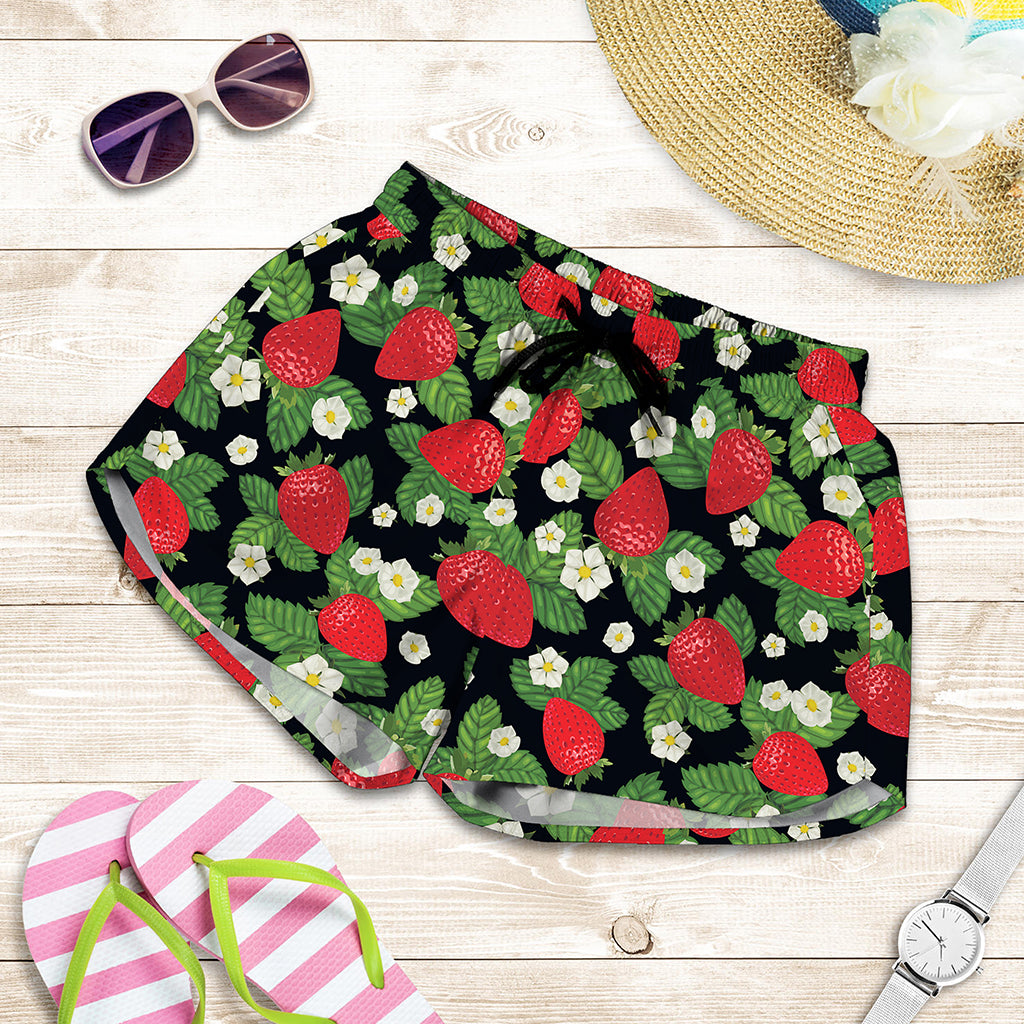 Strawberry And Flower Pattern Print Women's Shorts