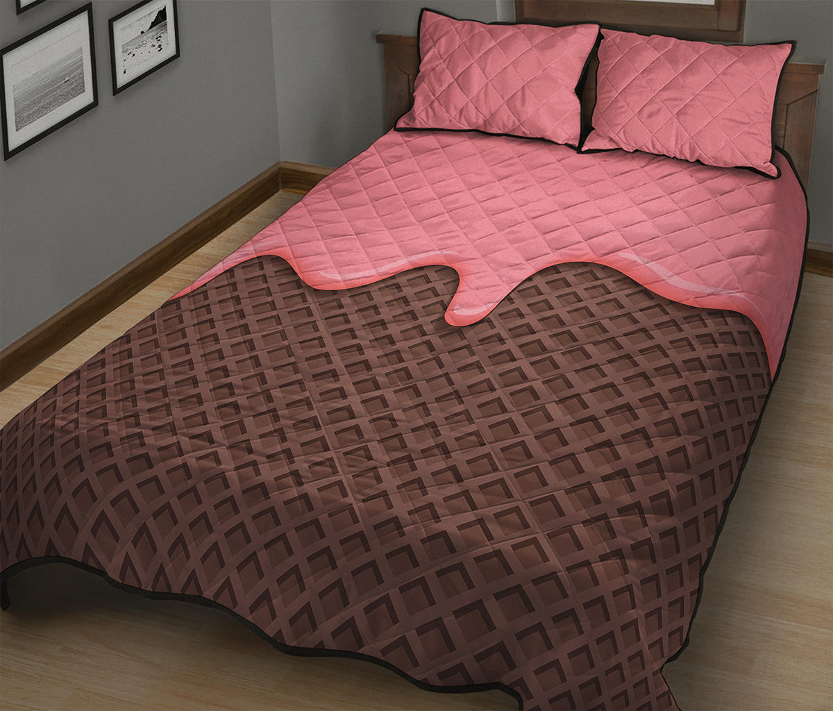 Strawberry Ice Cream Melted Print Quilt Bed Set