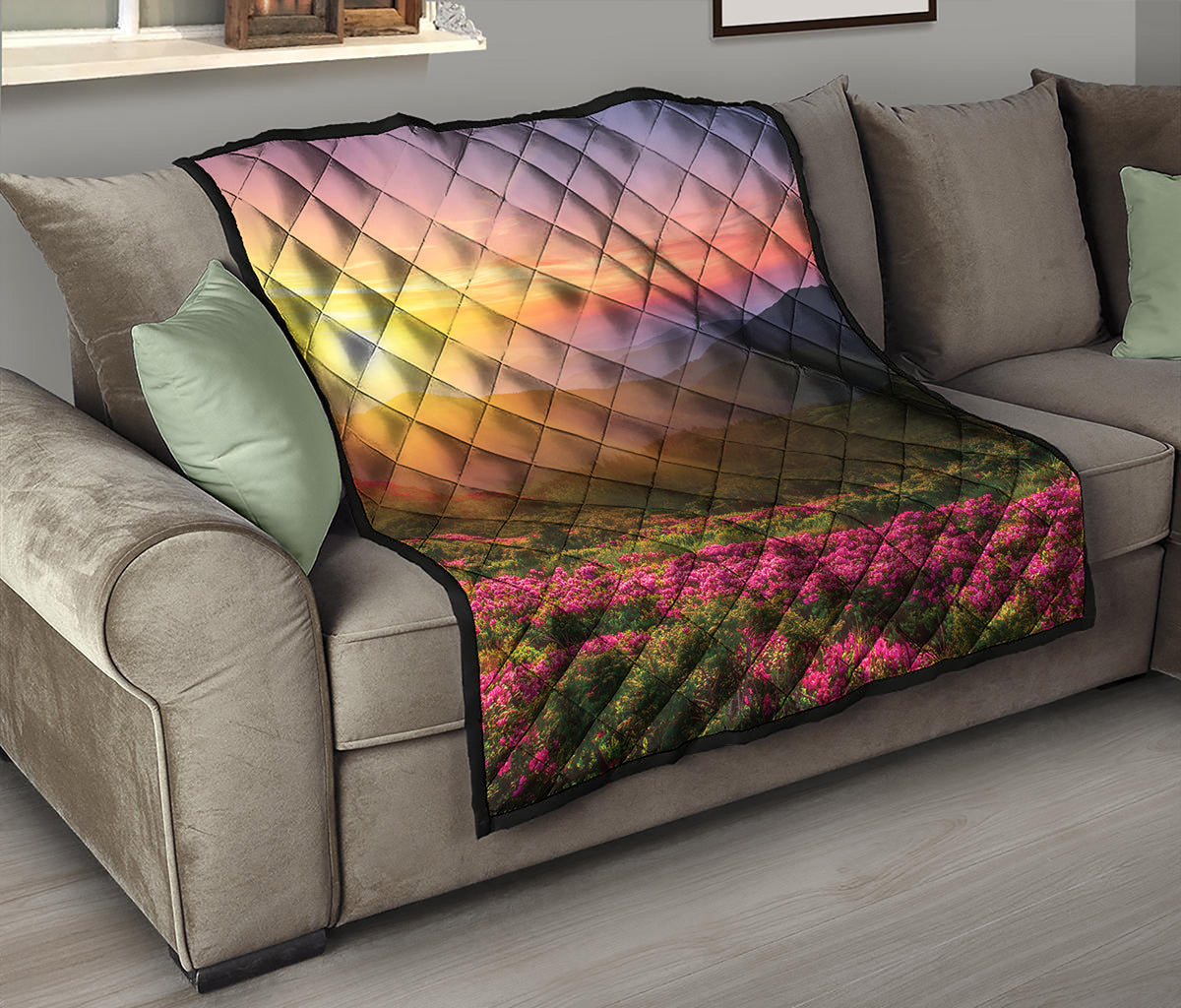 Sunrise Mountain Print Quilt