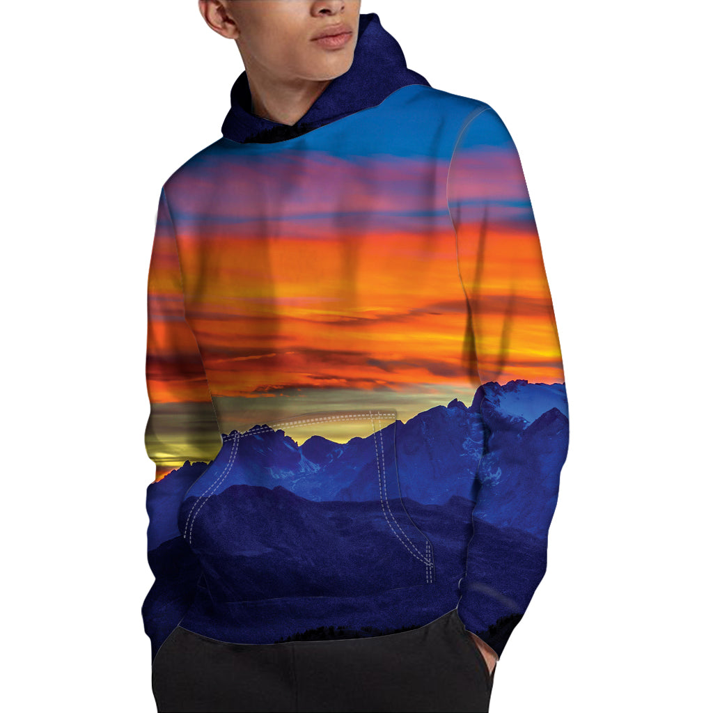 Sunset Mountain Print Pullover Hoodie