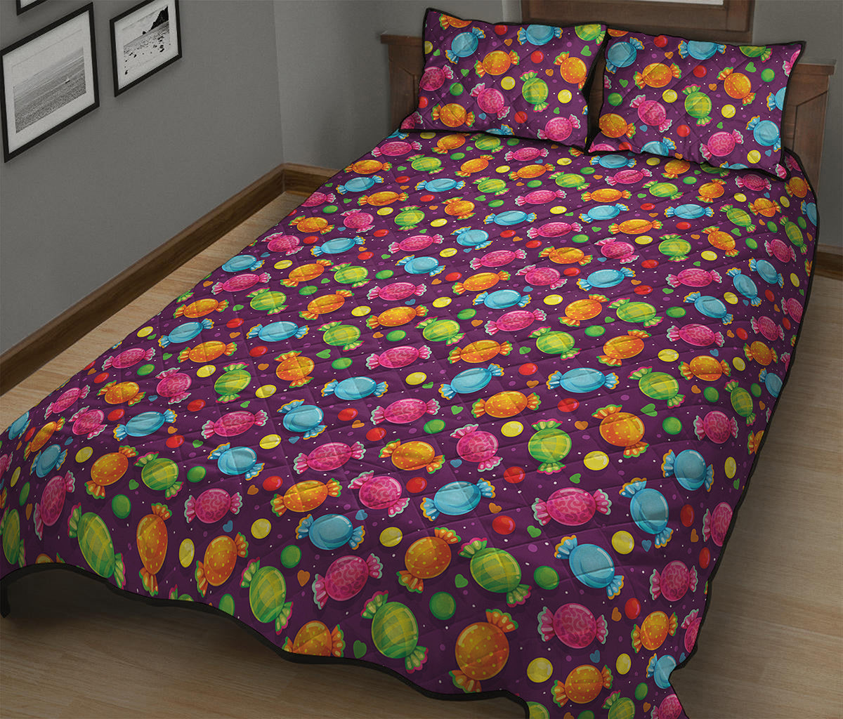 Sweet Candy Pattern Print Quilt Bed Set
