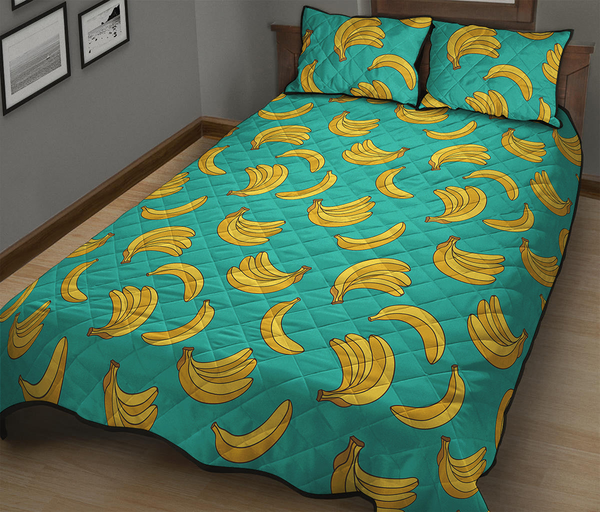 Teal Banana Pattern Print Quilt Bed Set