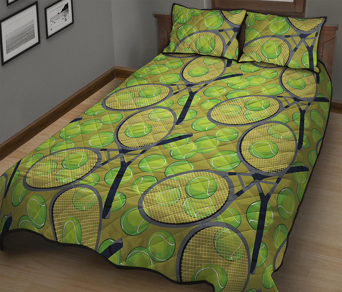 Tennis Ball And Racket Pattern Print Quilt Bed Set