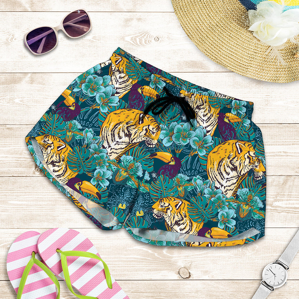 Tiger And Toucan Pattern Print Women's Shorts