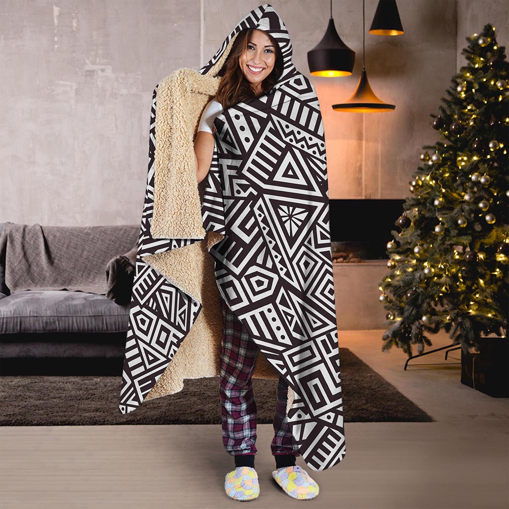 Tribal Aztec Geometric Pattern Print Hooded Blanket