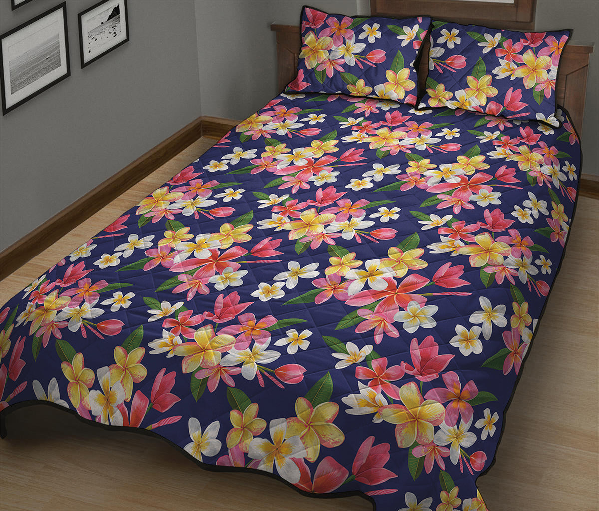 Tropical Frangipani Plumeria Print Quilt Bed Set