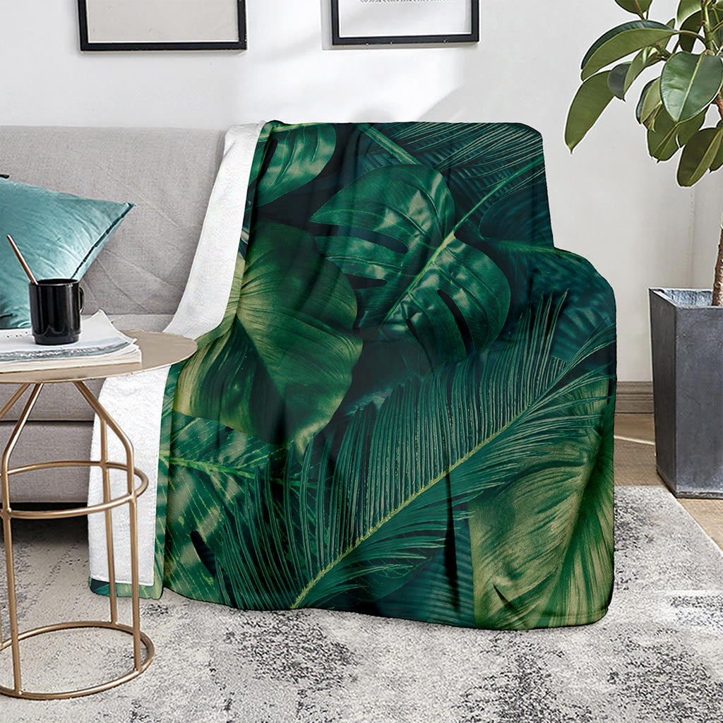 Tropical Green Leaves Print Blanket