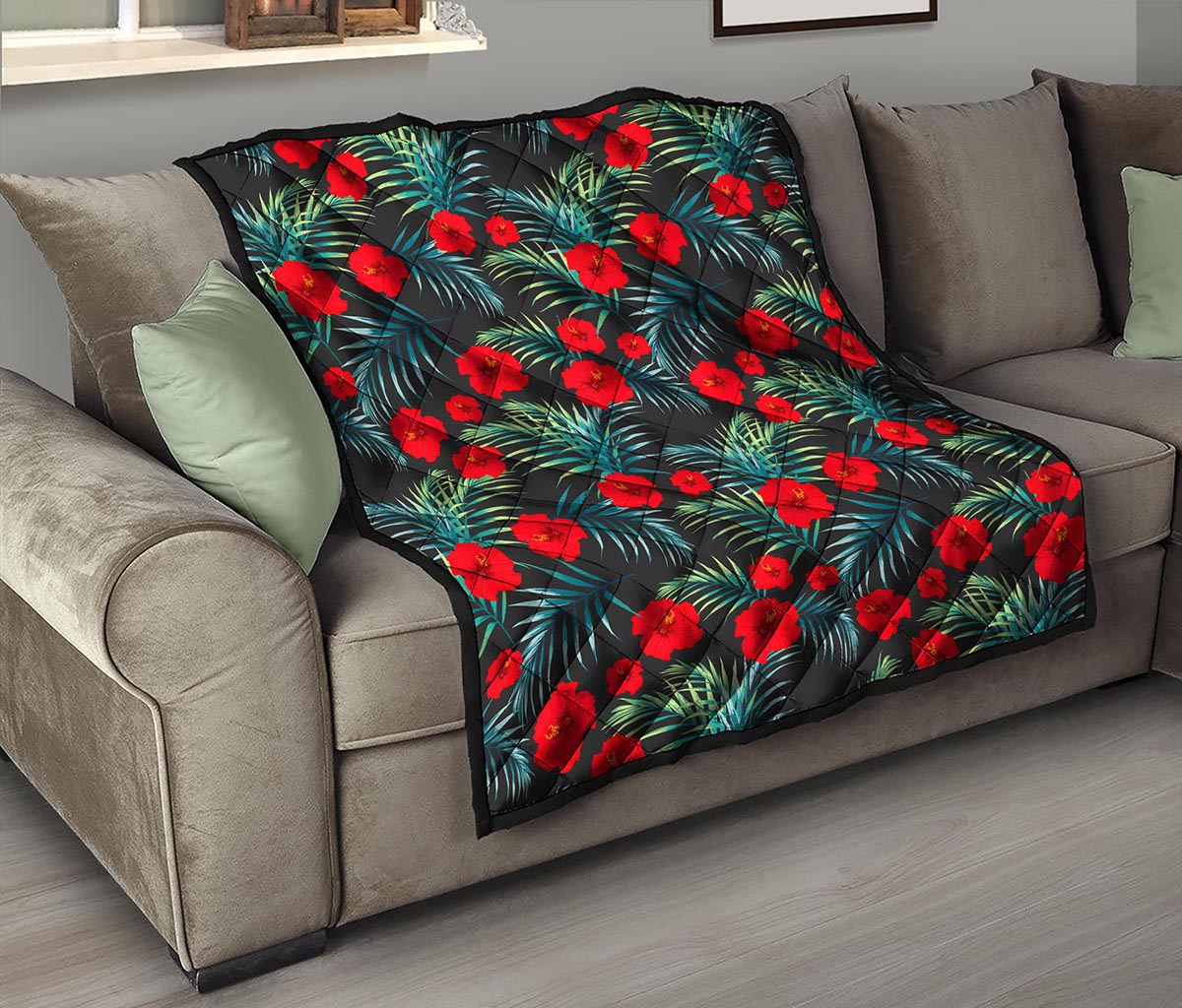 Tropical Hibiscus Leaves Pattern Print Quilt