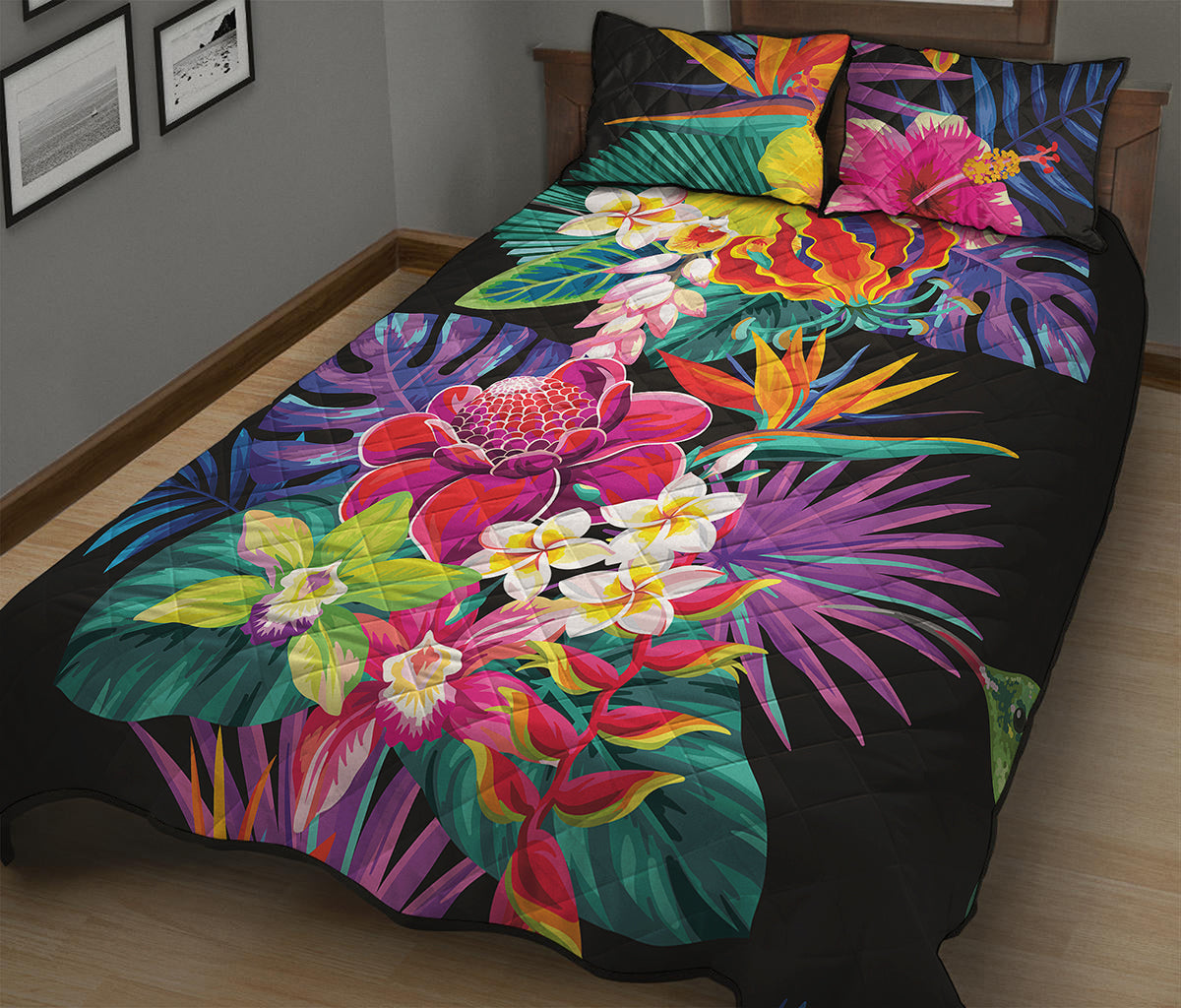 Tropical Hummingbird Print Quilt Bed Set