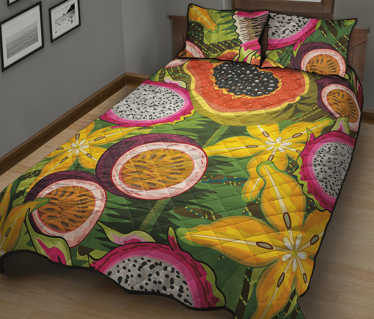 Tropical Jungle Fruits Pattern Print Quilt Bed Set