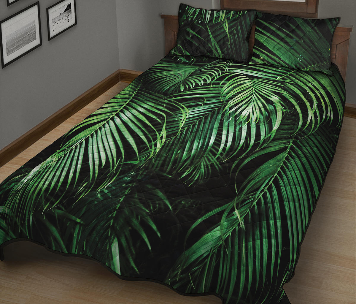 Tropical Palm Leaf Print Quilt Bed Set