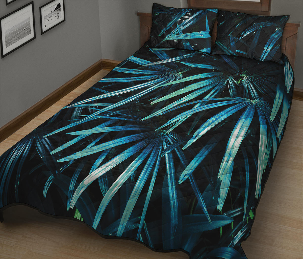 Turquoise Tropical Leaves Print Quilt Bed Set