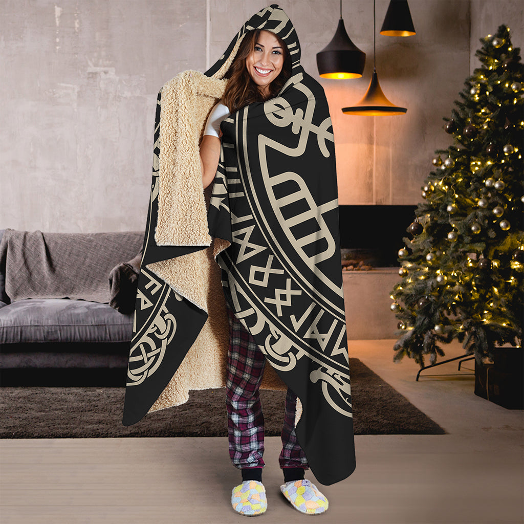 Viking Vegvisir Print Hooded Blanket