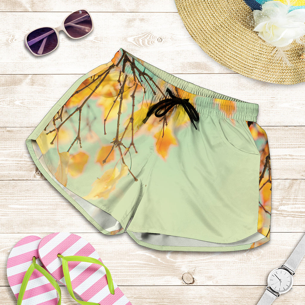 Vintage Autumn Print Women's Shorts
