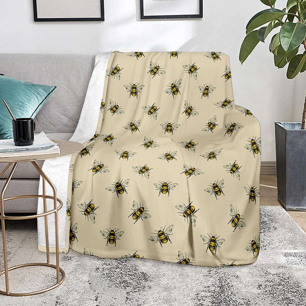 Vintage Bee Pattern Print Blanket