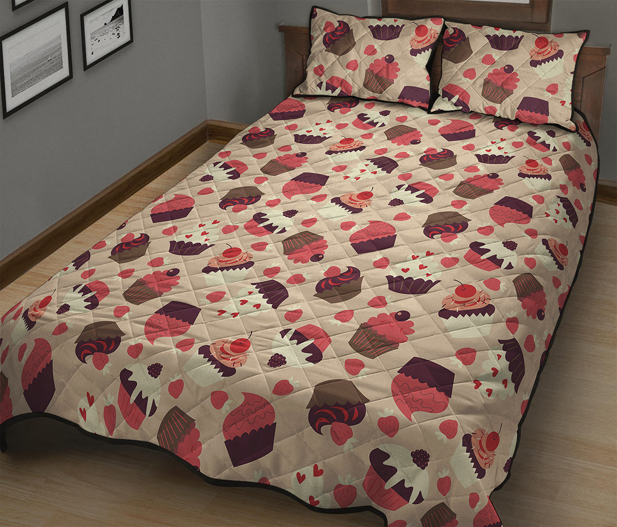 Vintage Cupcake Pattern Print Quilt Bed Set