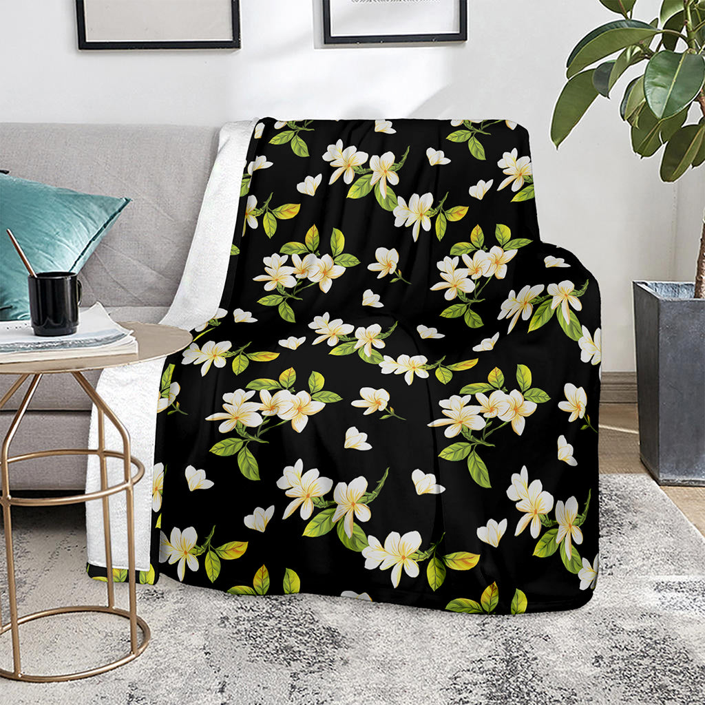 Vintage Plumeria Flower Pattern Print Blanket
