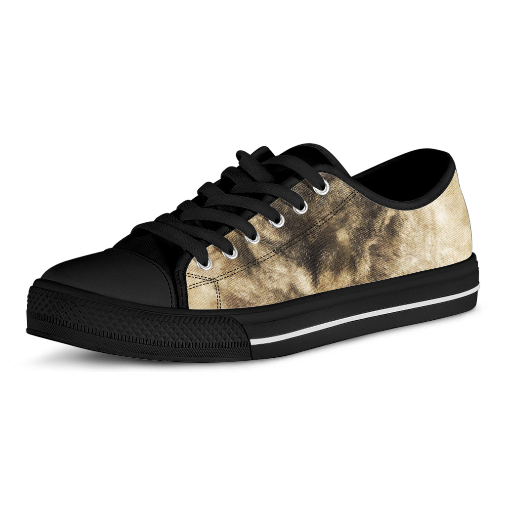 Vintage Pug Portrait Print Black Low Top Shoes