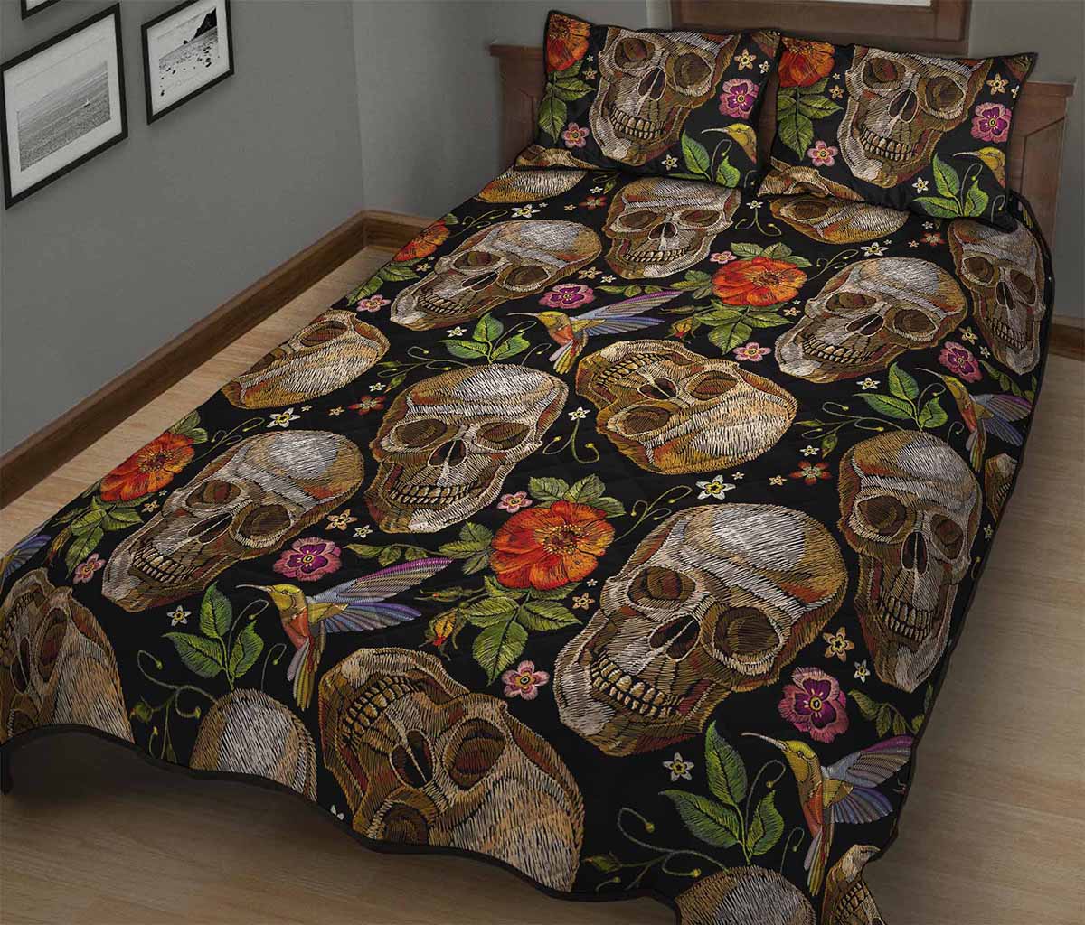 Vintage Skull Pattern Print Quilt Bed Set