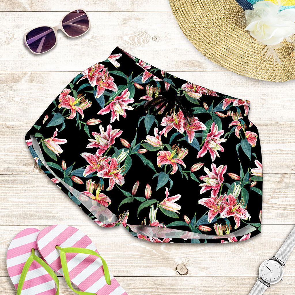 Watercolor Tropical Lily Pattern Print Women's Shorts