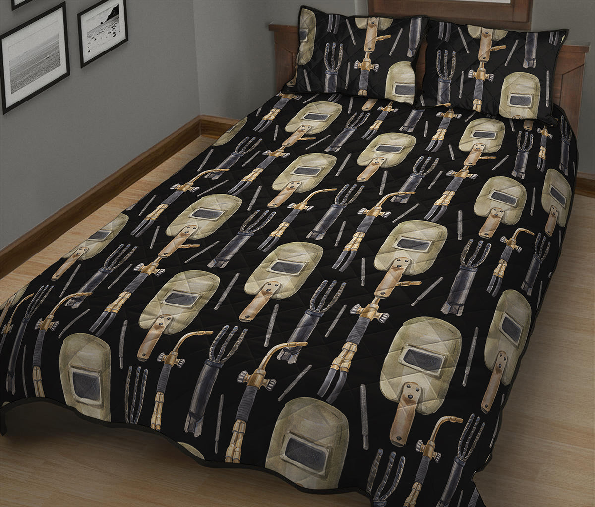 Welding Mask Pattern Print Quilt Bed Set