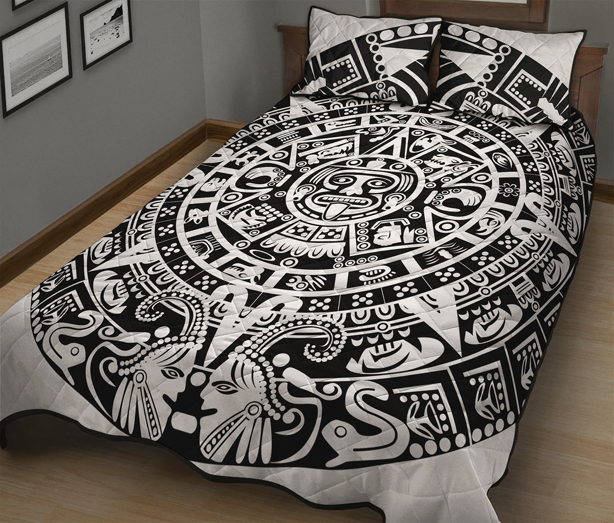 White And Black Maya Calendar Print Quilt Bed Set