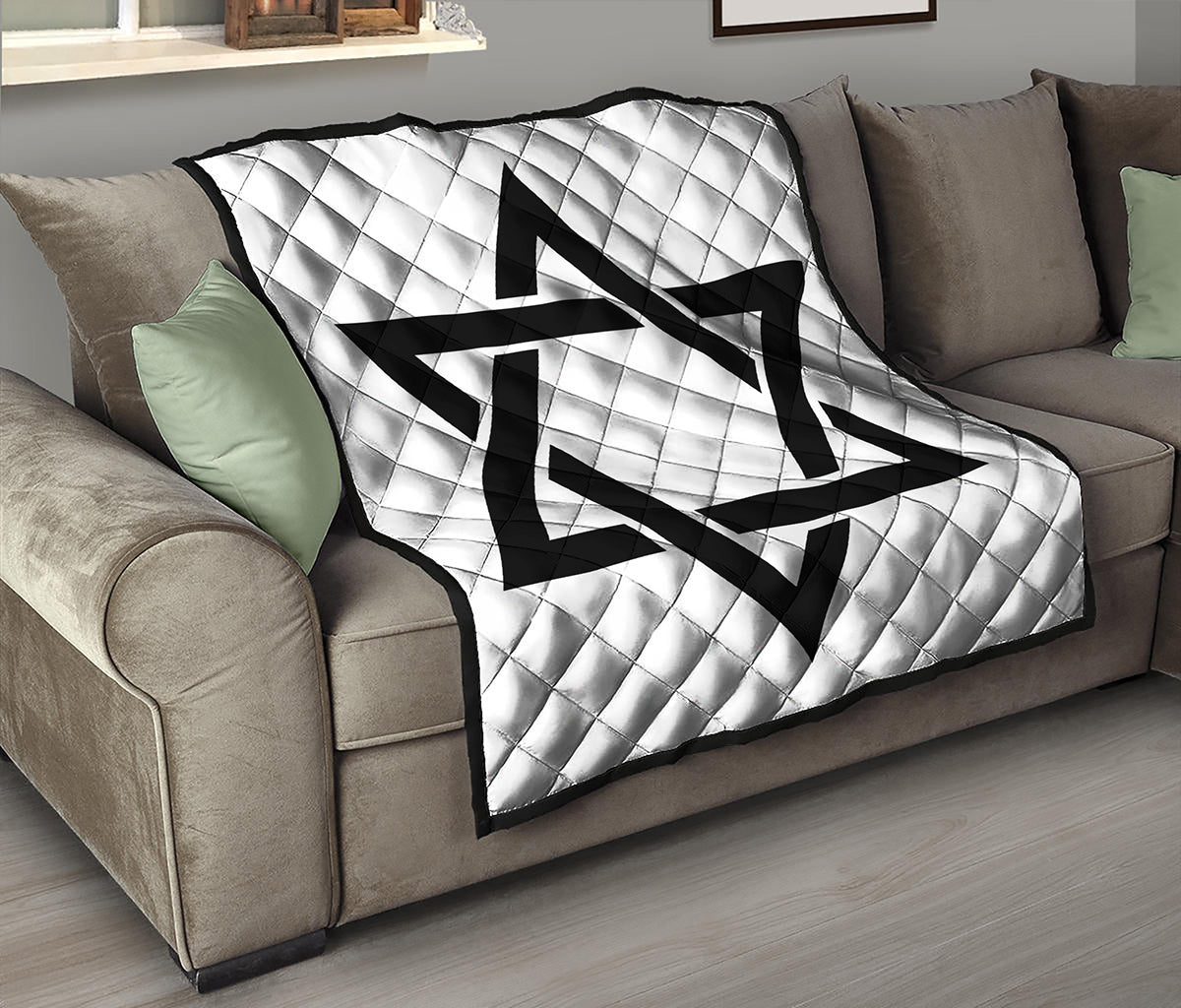 White And Black Star of David Print Quilt