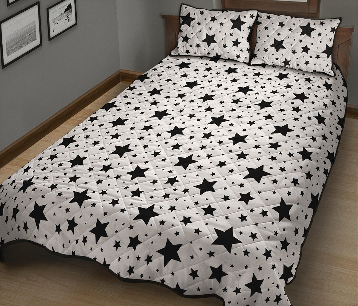 White And Black Star Pattern Print Quilt Bed Set