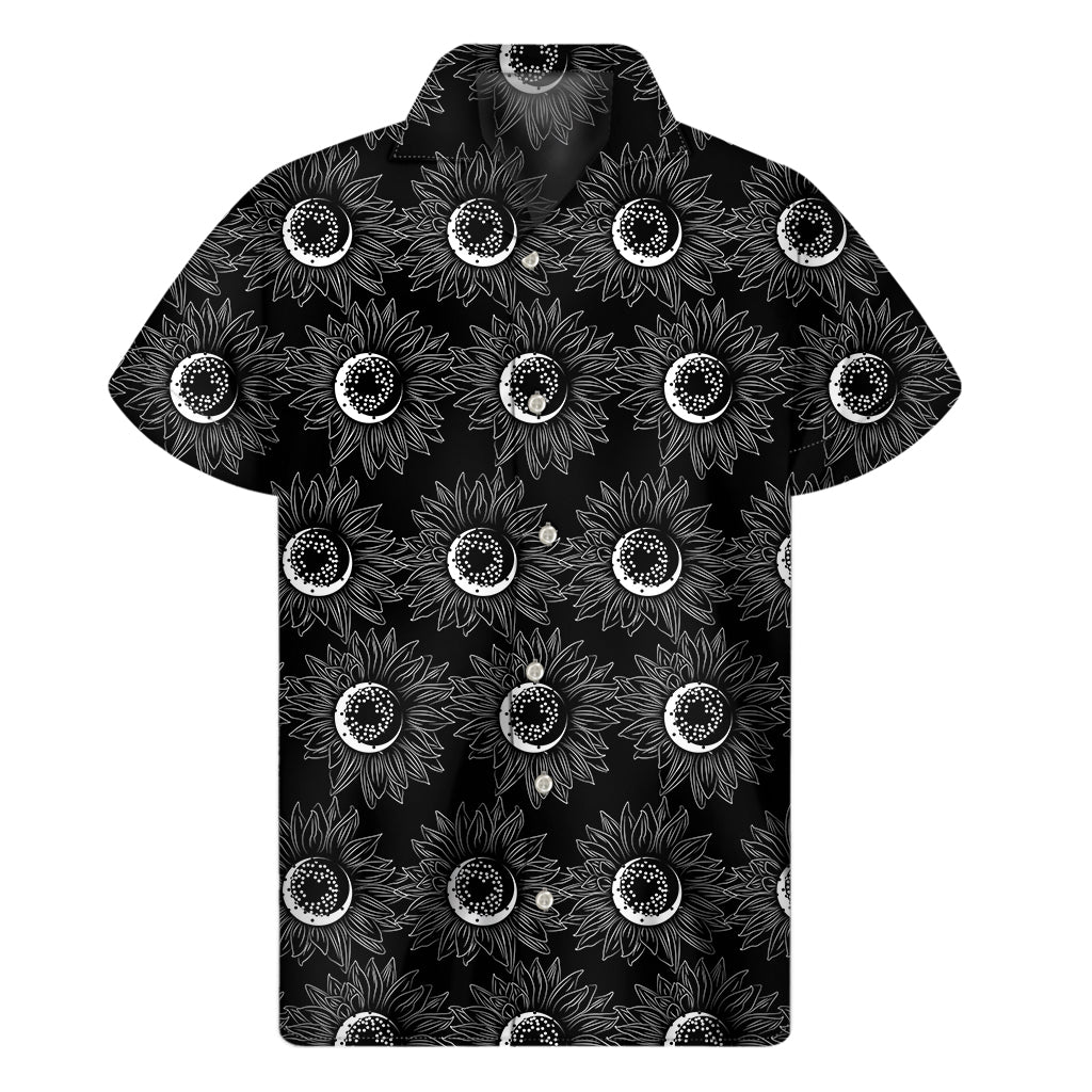 White And Black Sunflower Pattern Print Men's Short Sleeve Shirt