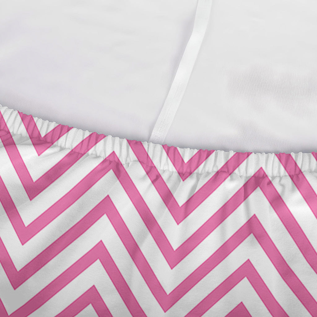 White And Pink Zigzag Pattern Print Sofa Cover