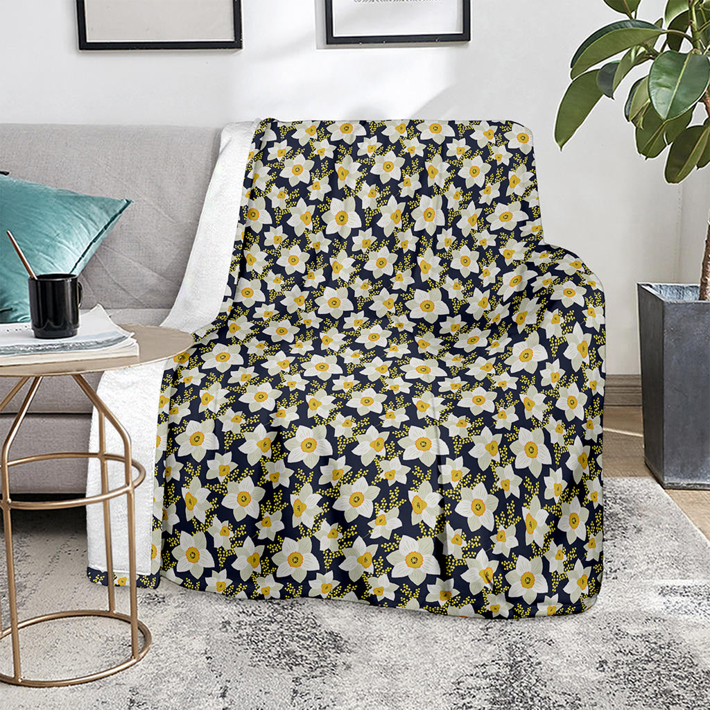 White Daffodil Flower Pattern Print Blanket