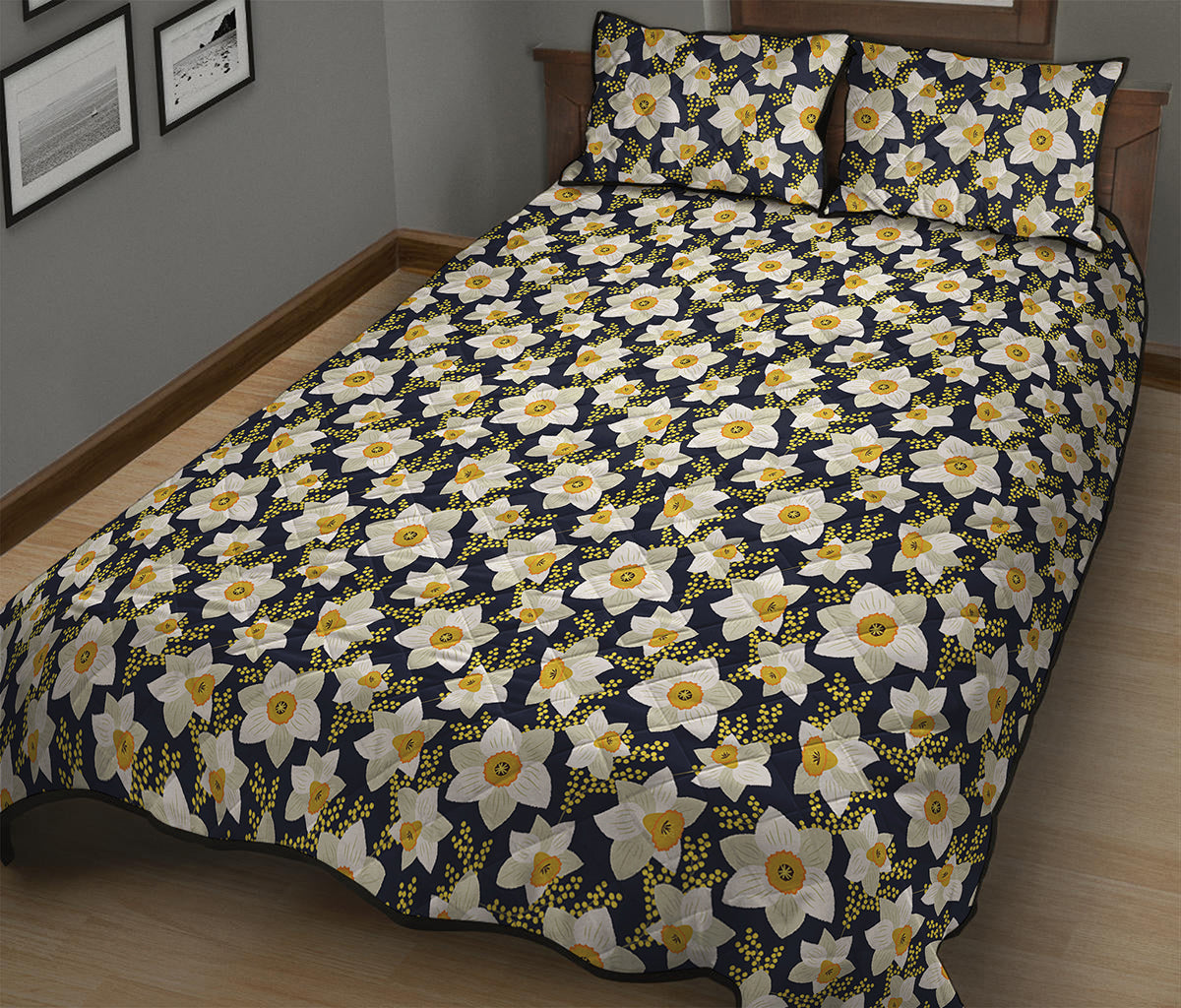 White Daffodil Flower Pattern Print Quilt Bed Set