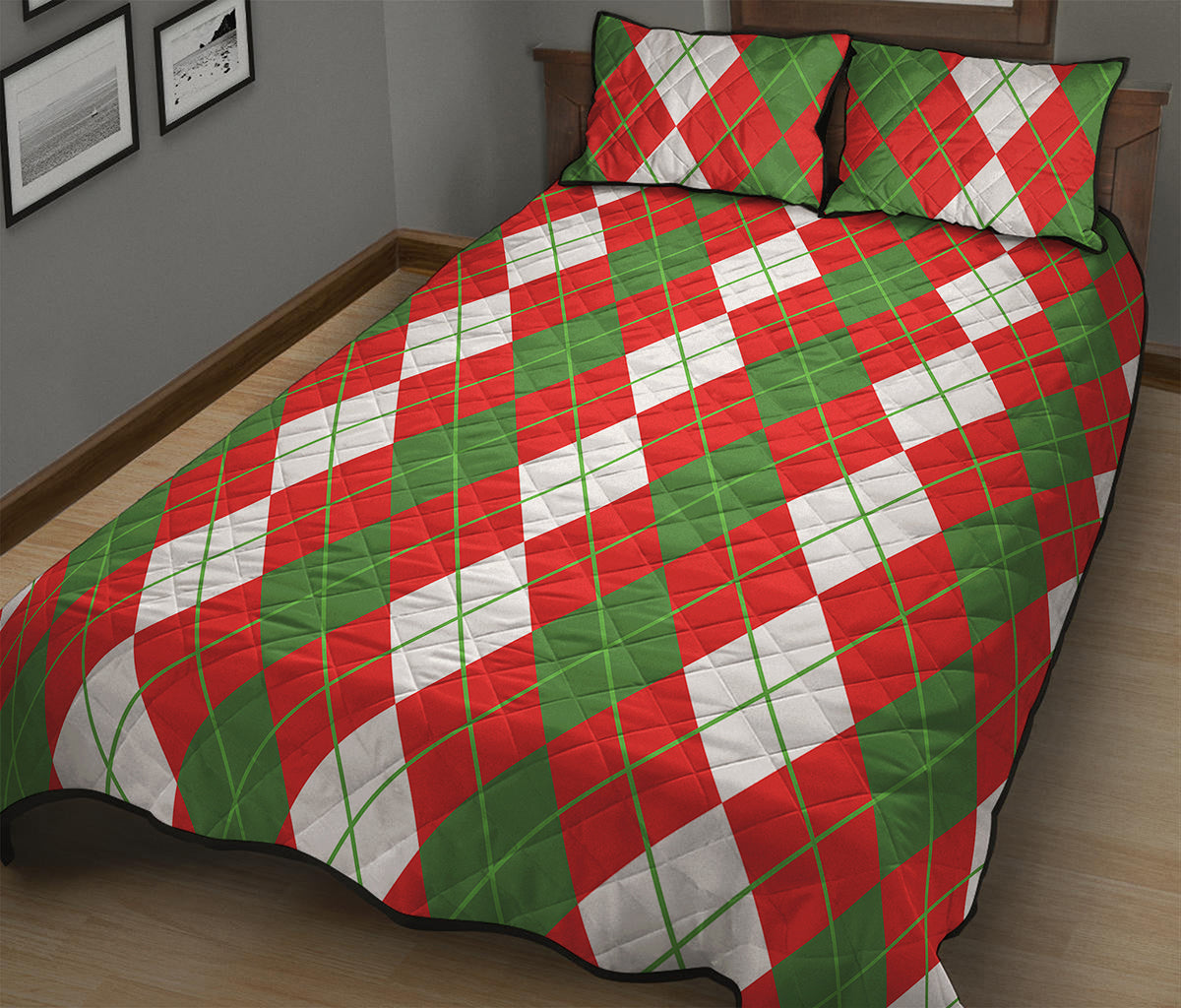 White Green And Red Argyle Pattern Print Quilt Bed Set