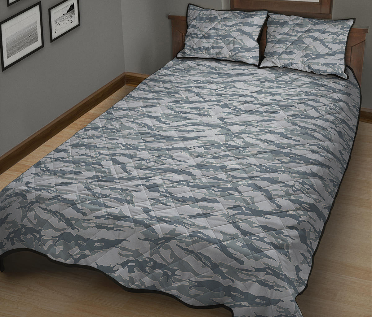 Winter Tiger Stripe Camo Pattern Print Quilt Bed Set