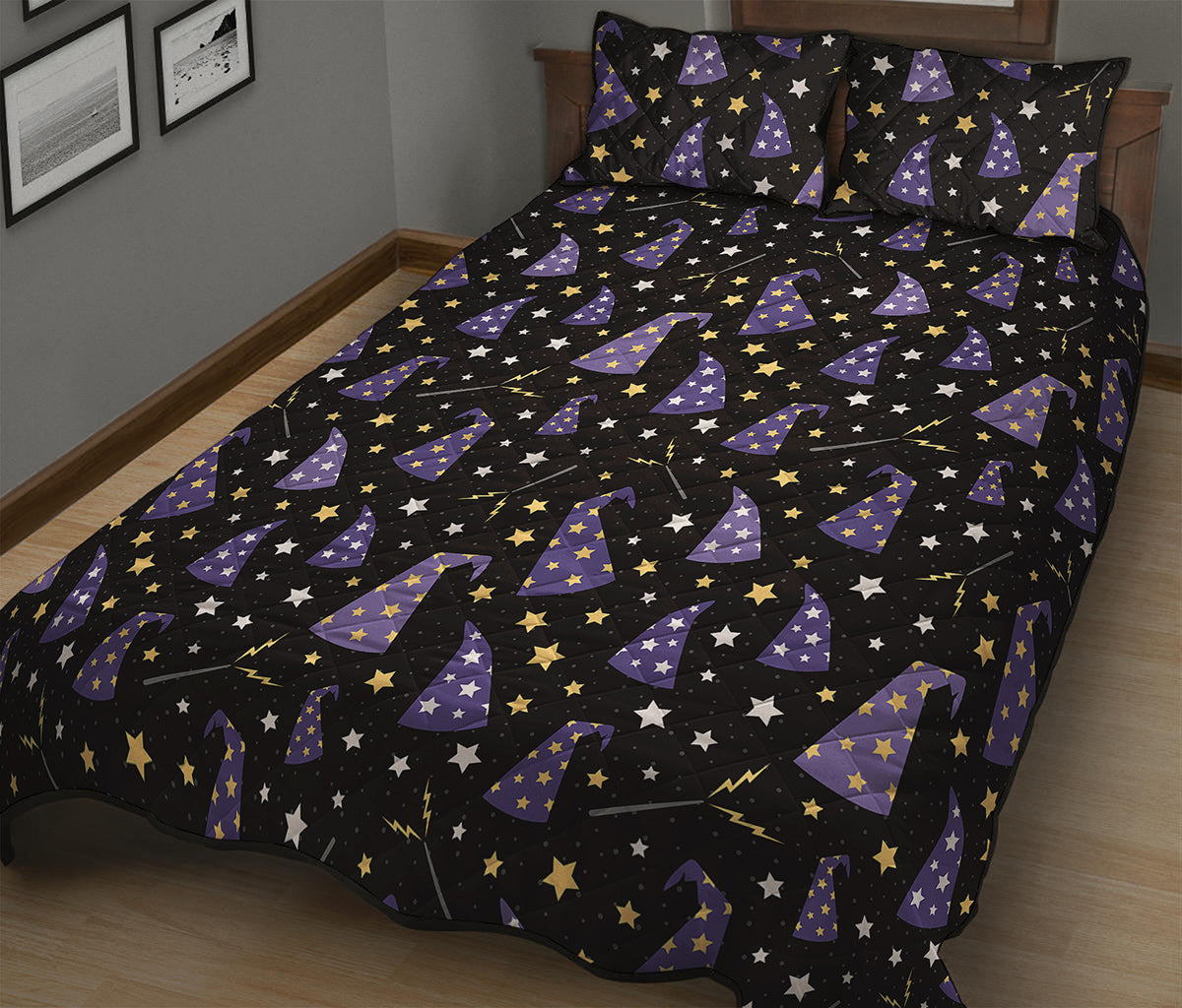 Wizard Hat Pattern Print Quilt Bed Set