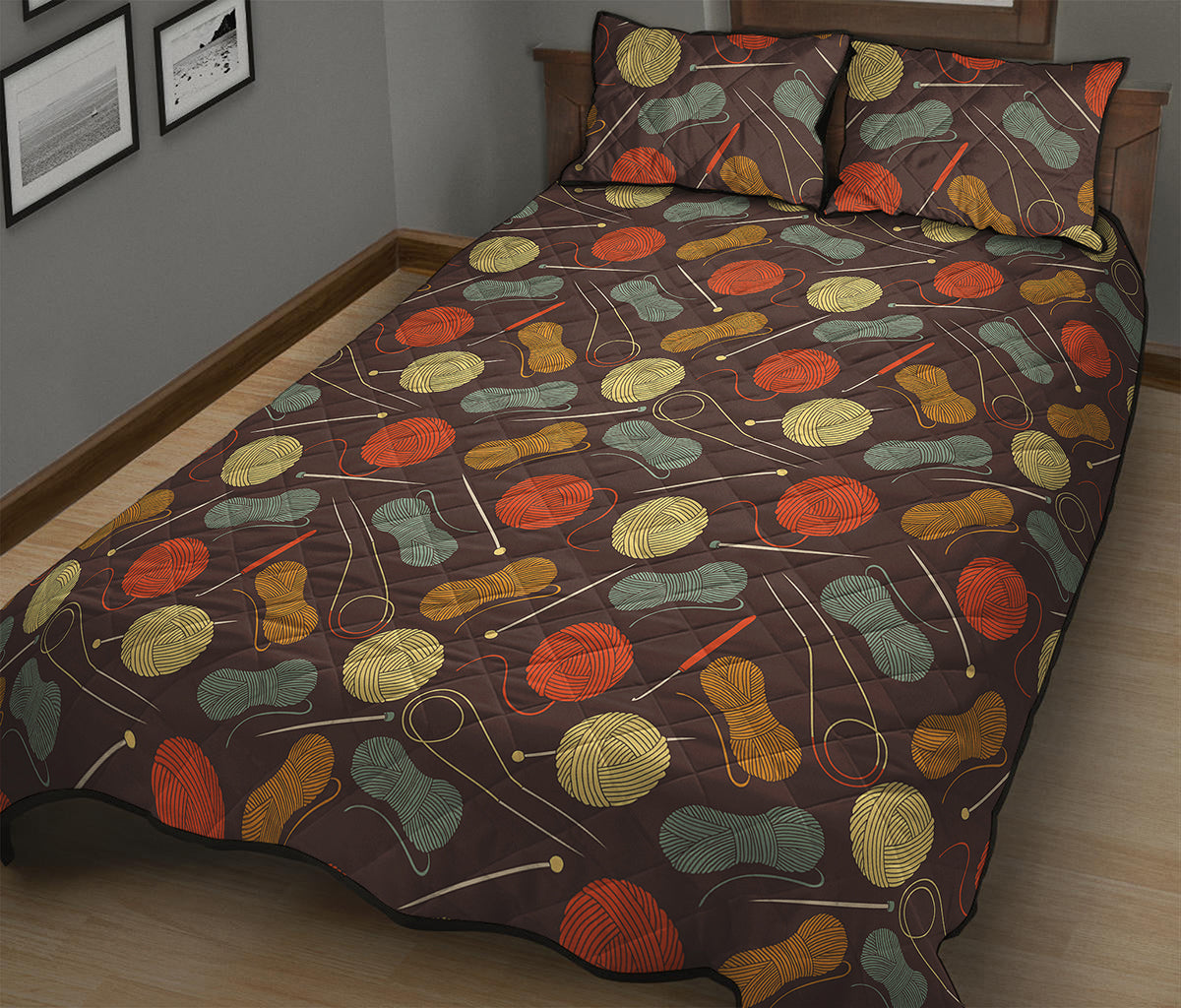 Yarn And Needle Pattern Print Quilt Bed Set