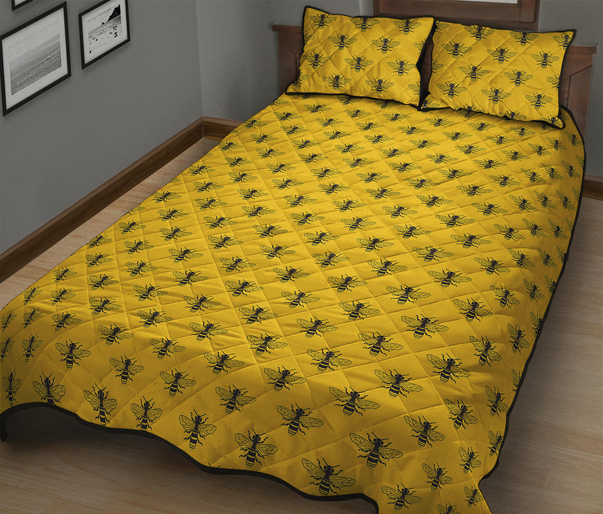 Yellow Bee Pattern Print Quilt Bed Set