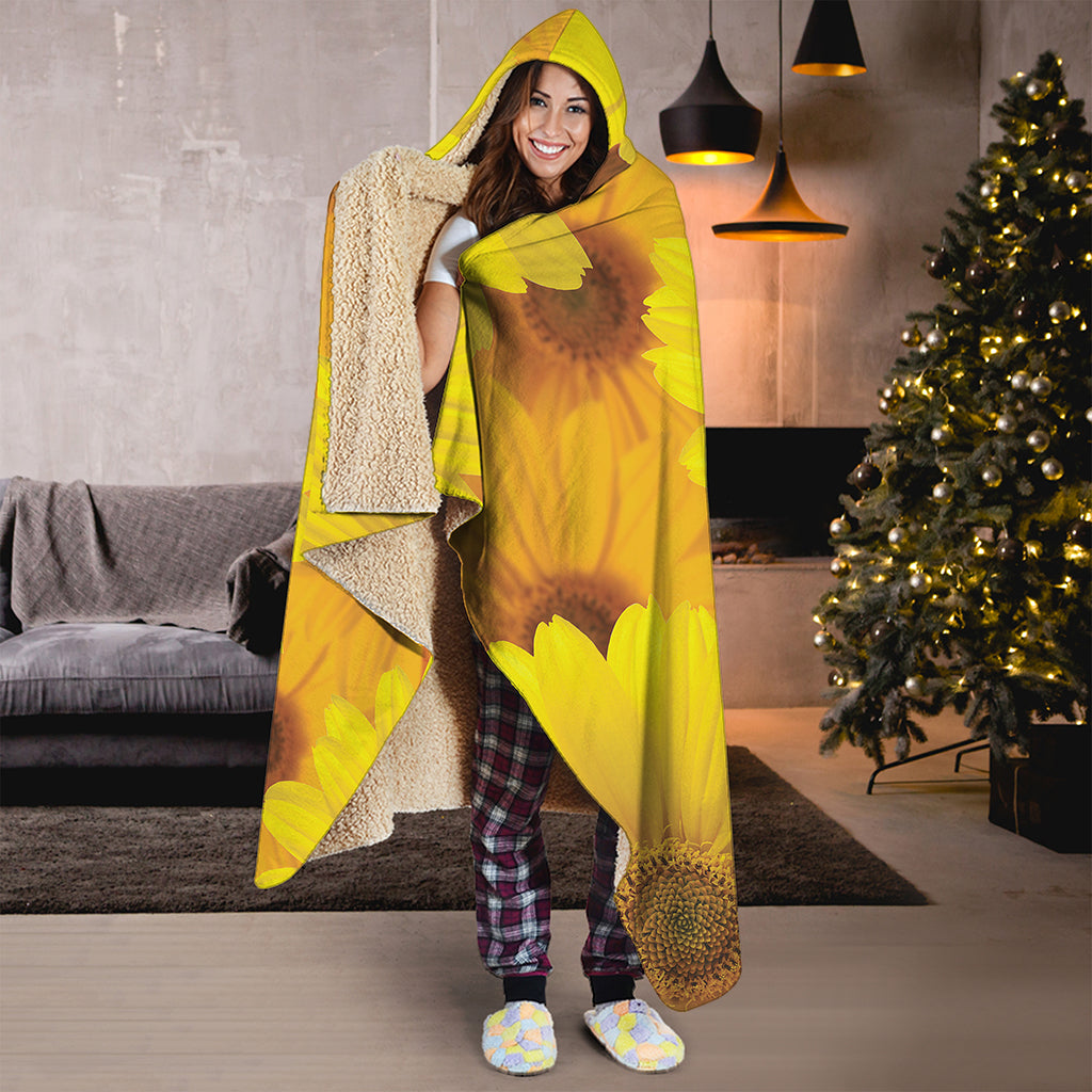 Yellow Daisy Flower Print Hooded Blanket