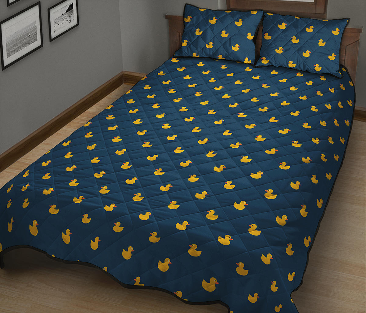Yellow Duck Pattern Print Quilt Bed Set