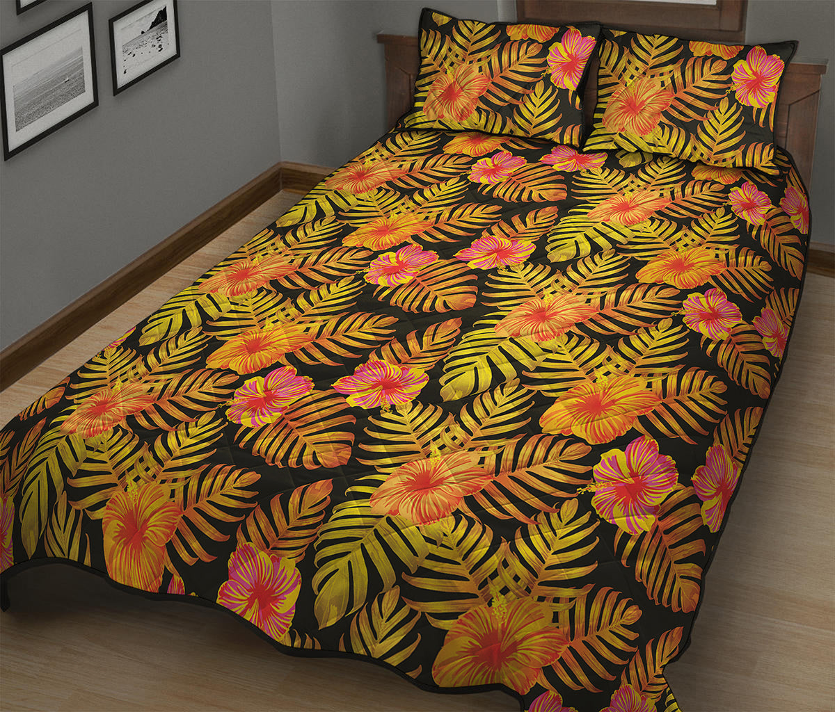 Yellow Hawaiian Tropical Pattern Print Quilt Bed Set