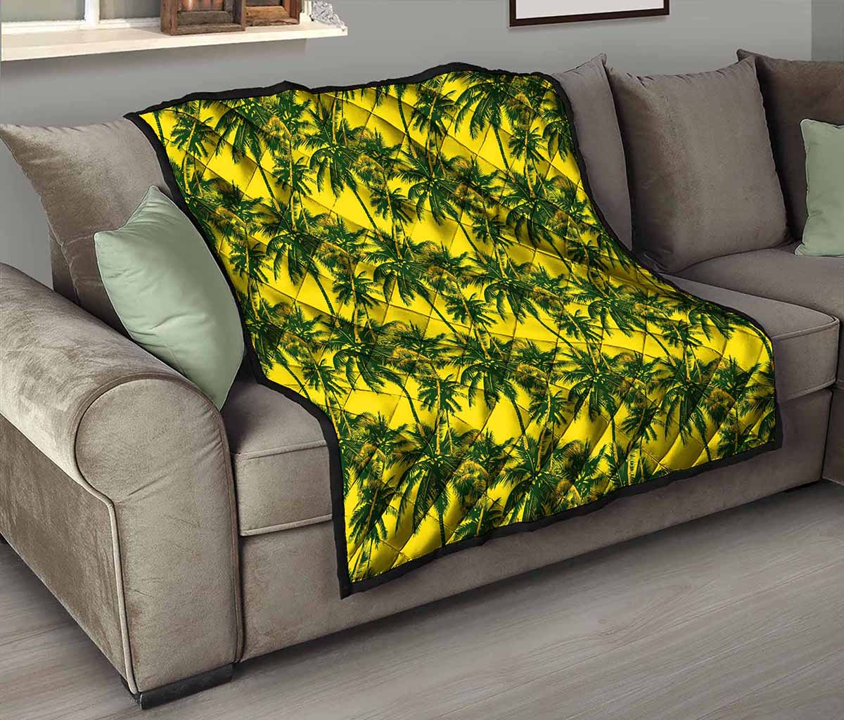 Yellow Palm Tree Pattern Print Quilt