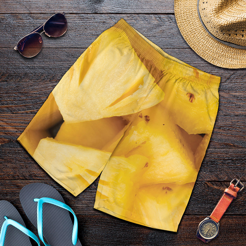Yellow Pineapple Pieces Print Men's Shorts
