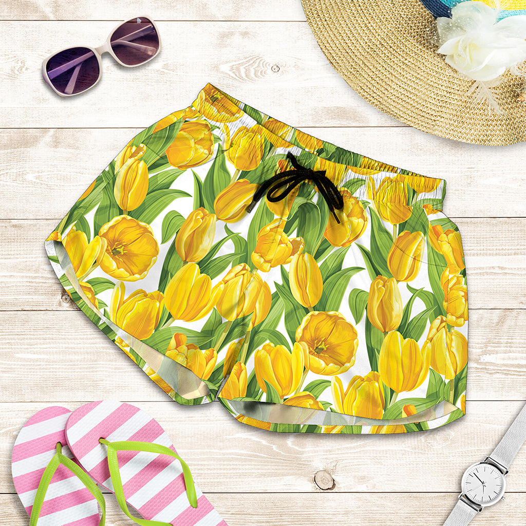Yellow Spring Tulip Pattern Print Women's Shorts