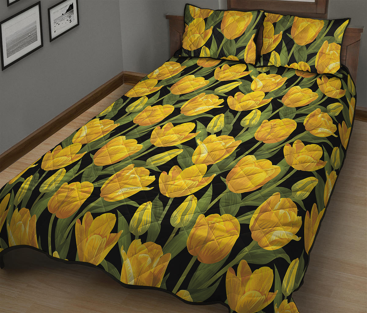 Yellow Tulip Pattern Print Quilt Bed Set
