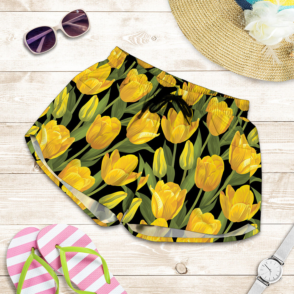Yellow Tulip Pattern Print Women's Shorts