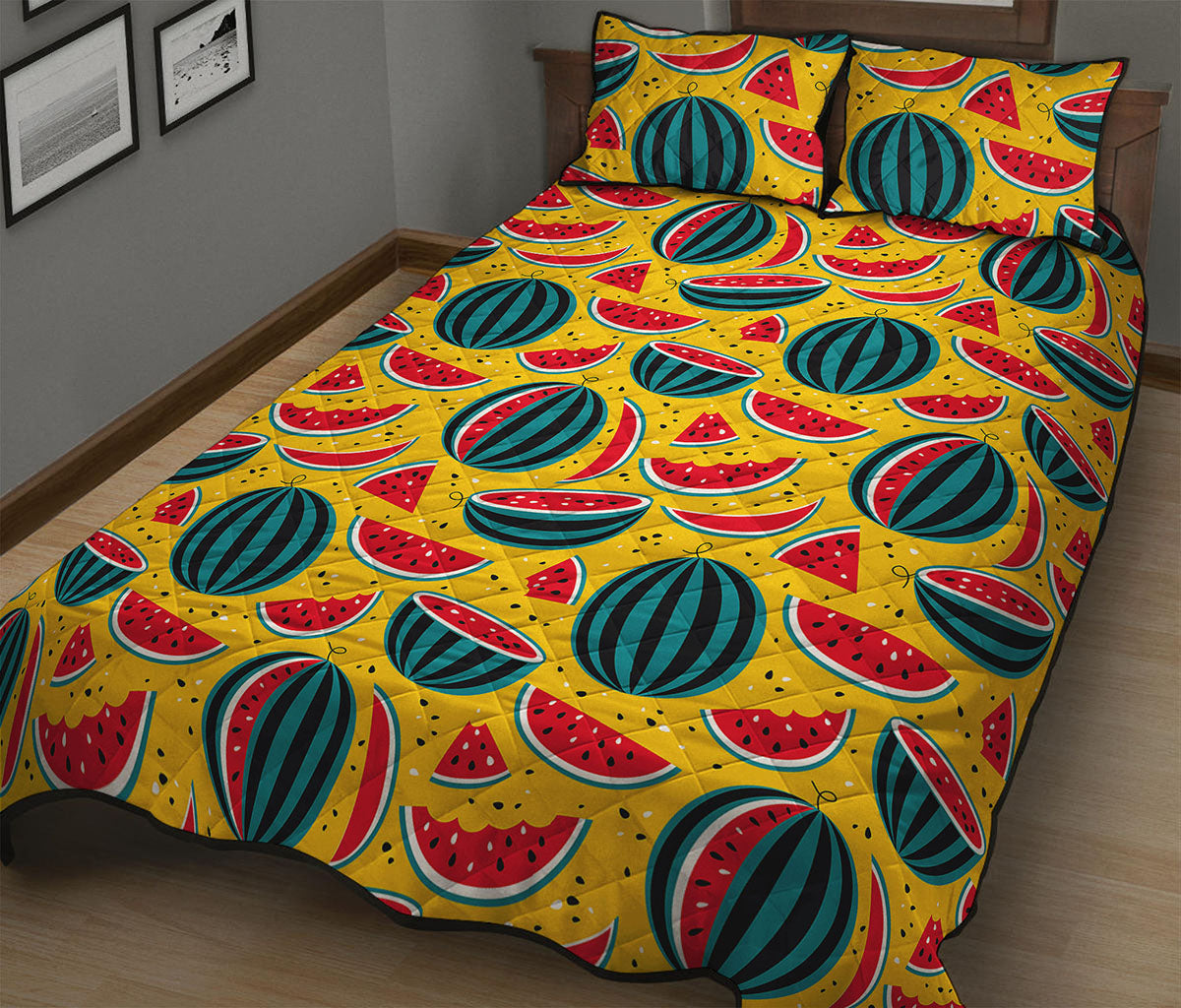 Yellow Watermelon Pieces Pattern Print Quilt Bed Set